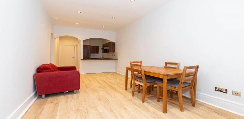 Stunning Apartment With Private Patio Sutherland Avenue, Maida Vale